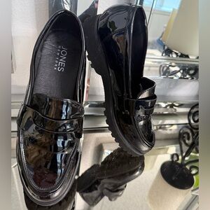 Jones New York Shiny Black Patent Leather Slip-On Penny Loafers Size 7.5